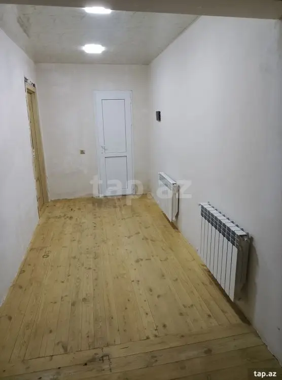 6 000 AZN - 4 otaqlı mənzil , Şirvan