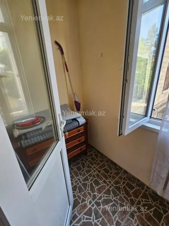 300 AZN - 1 otaqlı mənzil Kirayə (aylıq), 1-ci mikrorayon, Sumqayıt