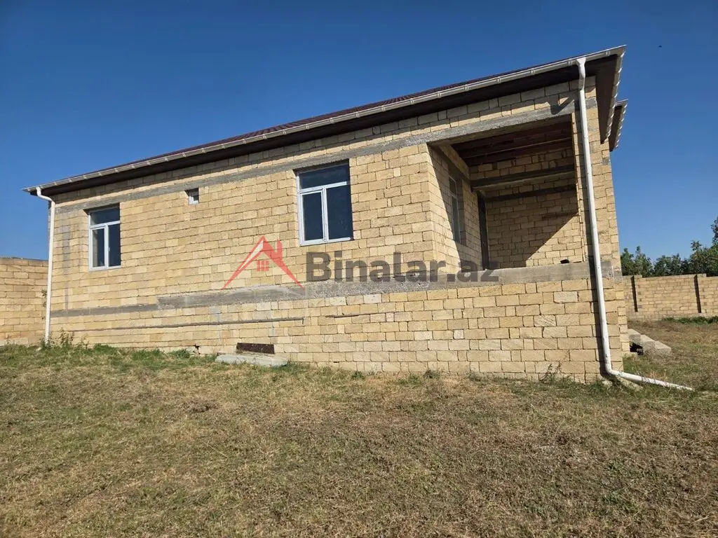 63 000 AZN - 4 otaqlı mənzil Satılır, Şamaxı