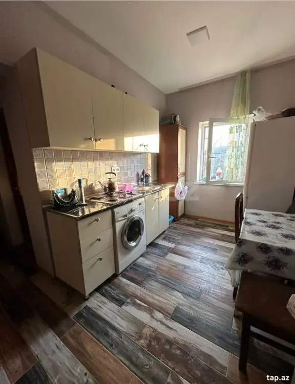 300 AZN - 3 otaqlı mənzil Kirayə (aylıq), Lökbatan qəs., Qaradağ, Bakı