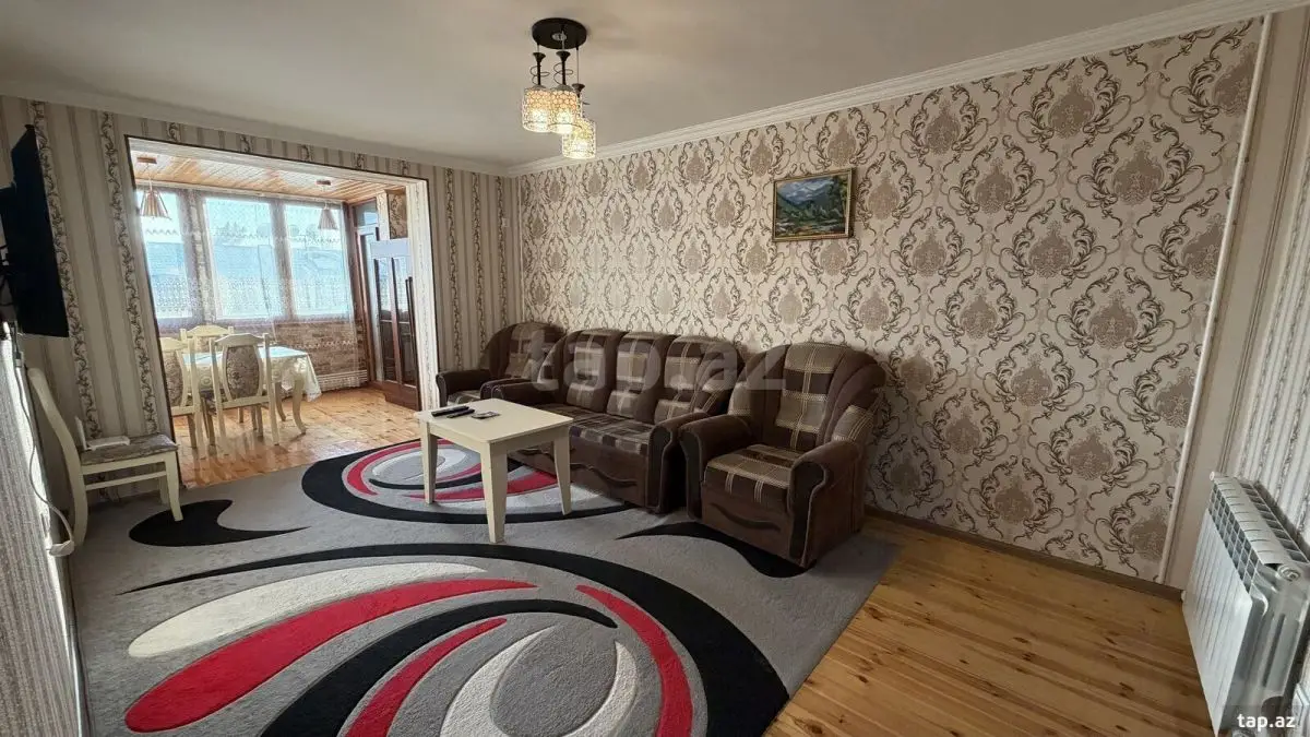 550 AZN - 3 otaqlı mənzil Kirayə (aylıq), Şəki