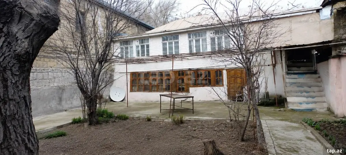 80 000 AZN - 6 otaqlı mənzil , Şamaxı