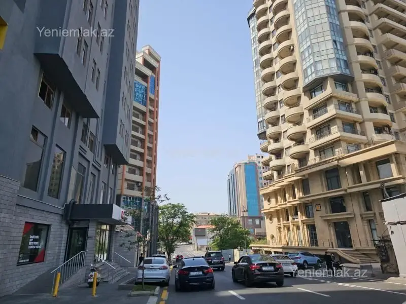 860 000 AZN - 330 m² Obyekt / Ofis Satılır, Nizami, Bakı