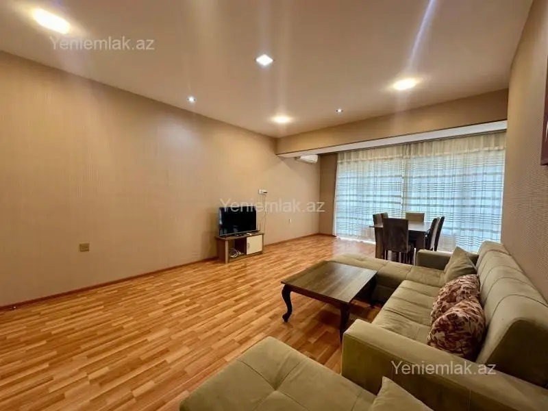 1 200 AZN - 3 otaqlı mənzil Kirayə (aylıq), Ağ şəhər, Xətai, Bakı