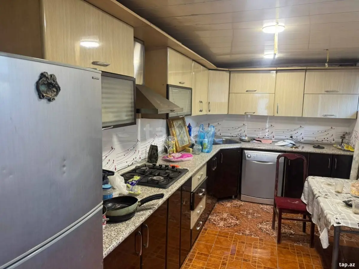 100 AZN - 4 otaqlı mənzil Kirayə (aylıq), Lənkəran
