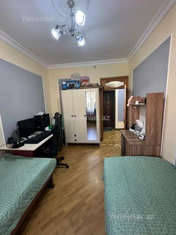 225 000 AZN - 3 otaqlı mənzil Satılır, 8-ci kilometr, Nizami, Bakı