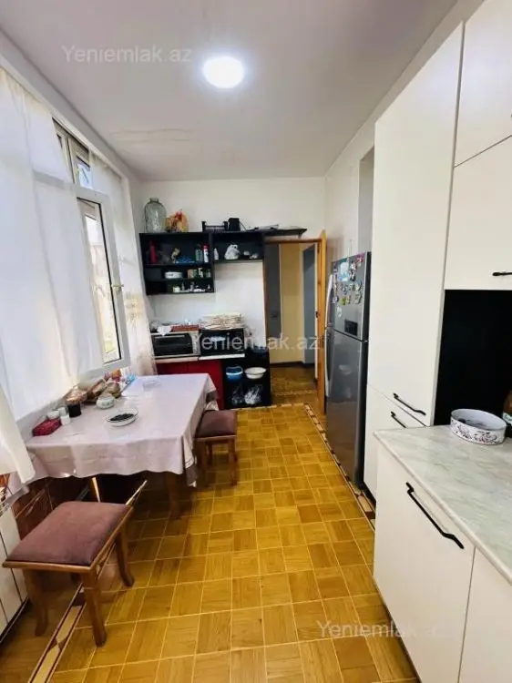 225 000 AZN - 3 otaqlı mənzil Satılır, 8-ci kilometr, Nizami, Bakı