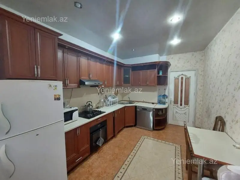 750 AZN - 2 otaqlı mənzil Kirayə (aylıq), Nəsimi, Bakı