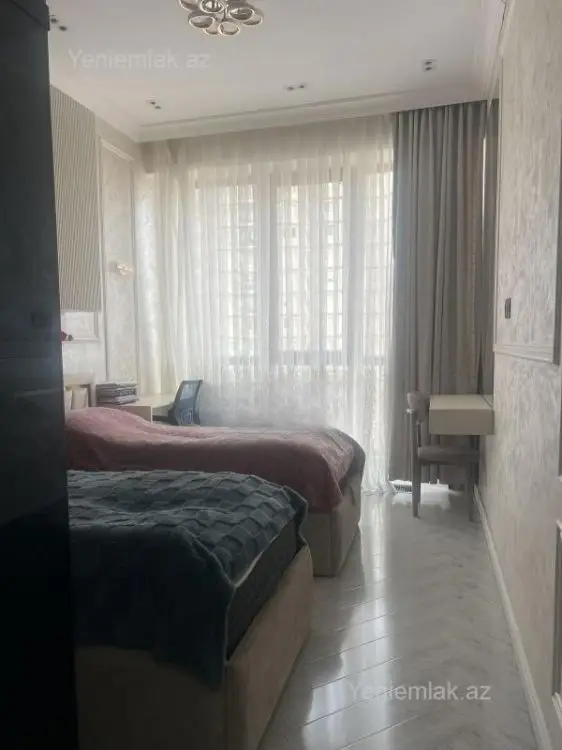 260 000 AZN - 3 otaqlı mənzil Satılır, Yasamal qəs., Yasamal, Bakı