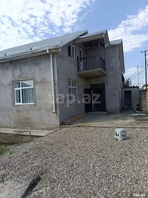 350 AZN - 6 otaqlı mənzil Kirayə (aylıq), Qusar