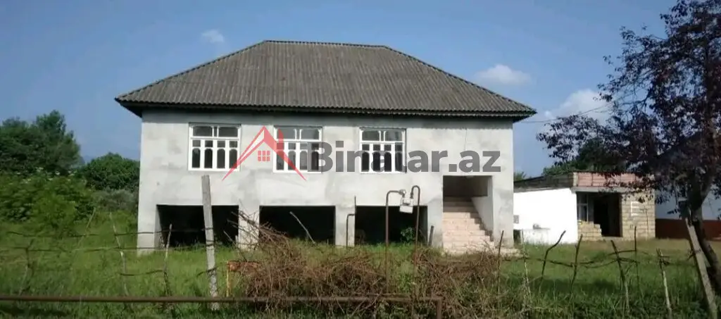50 000 AZN - 3 otaqlı mənzil Satılır, Astara