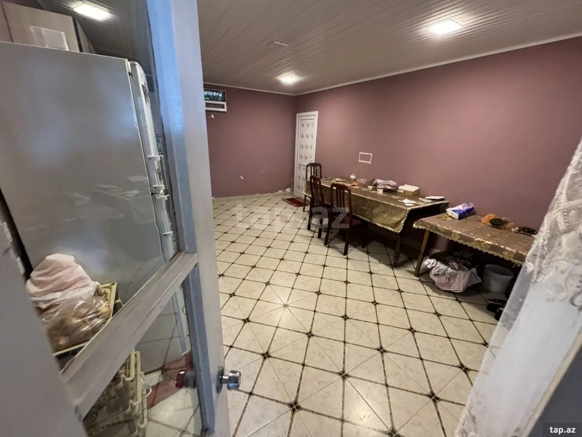 300 AZN - 7 otaqlı mənzil Kirayə (aylıq), Şəki