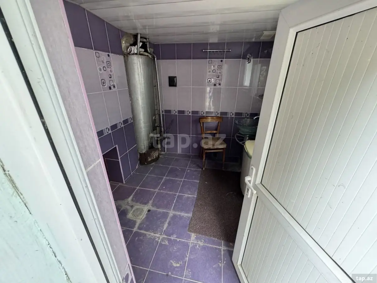 300 AZN - 7 otaqlı mənzil Kirayə (aylıq), Şəki