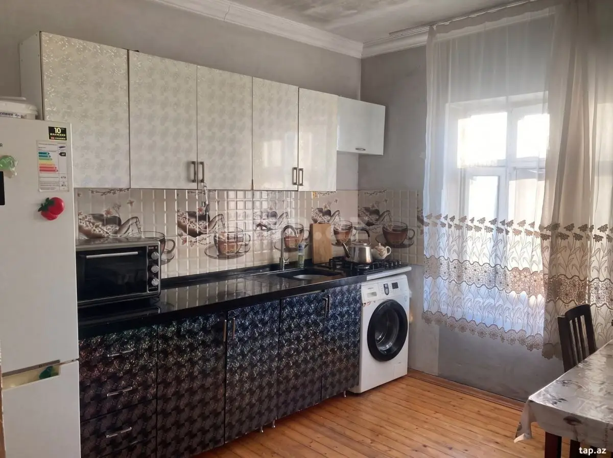 74 000 AZN - 5 otaqlı mənzil, Bakı