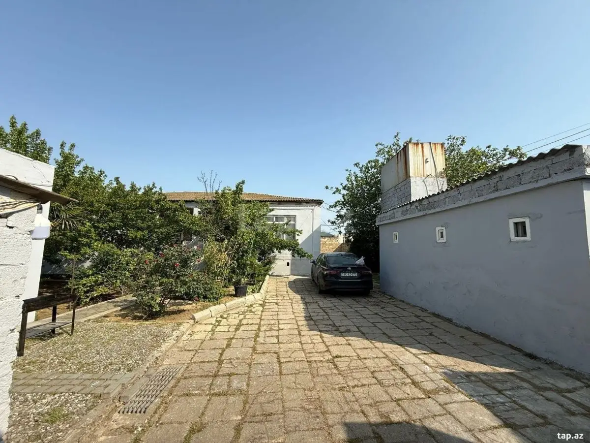 650 AZN - 3 otaqlı mənzil Kirayə (aylıq), Buzovna, Xəzər, Bakı