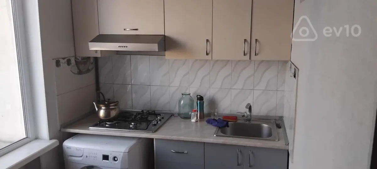 100 AZN - 3 otaqlı mənzil Kirayə (aylıq), Bakıxanov qəs., Sabunçu, Bakı