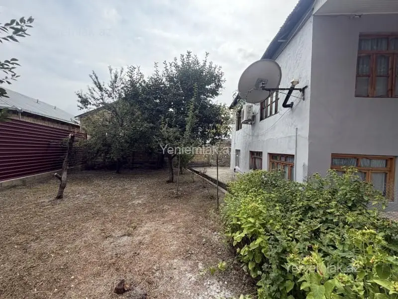 95 000 AZN - 9 otaqlı mənzil Satılır, Şəki
