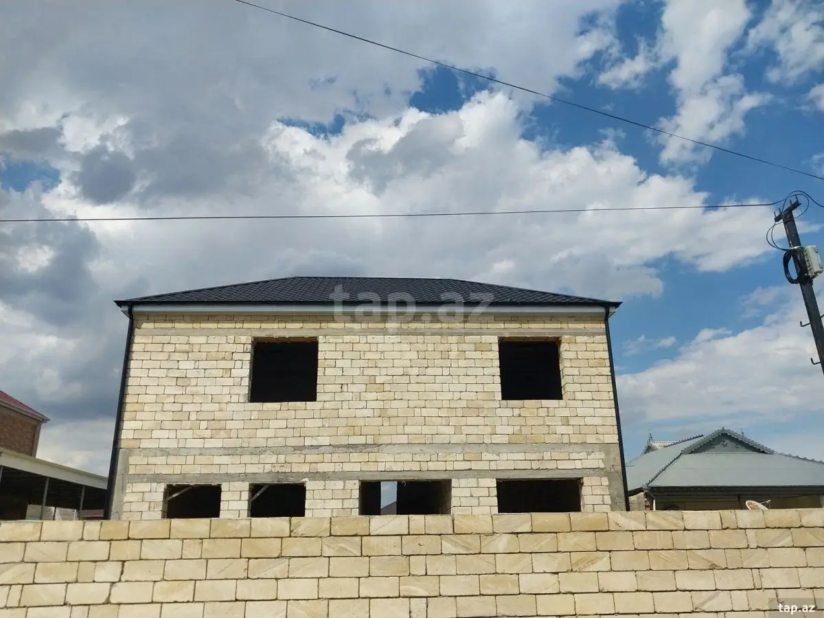 65 000 AZN - 5 otaqlı mənzil , Şirvan