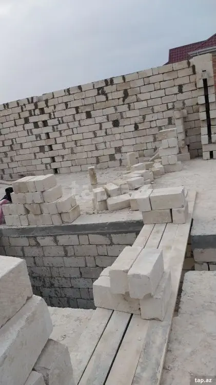 65 000 AZN - 5 otaqlı mənzil , Şirvan