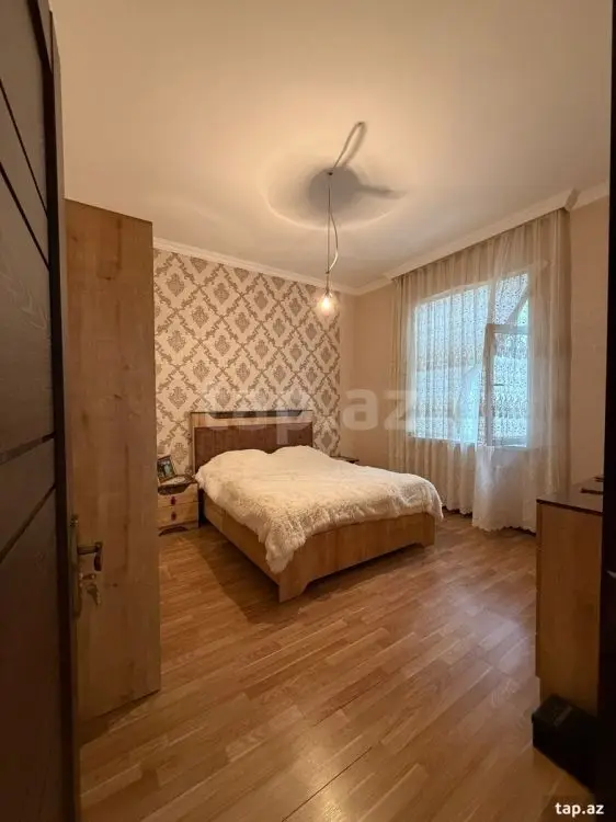 120 000 AZN - 4 otaqlı mənzil , Gəncə