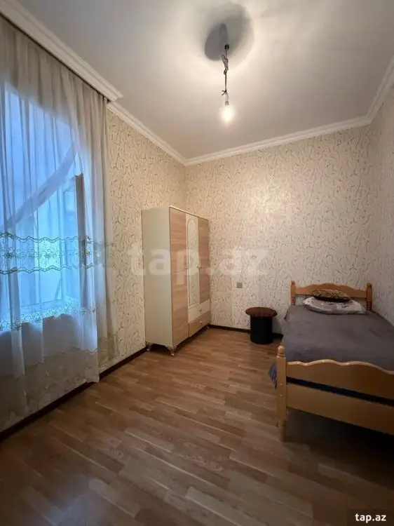 120 000 AZN - 4 otaqlı mənzil , Gəncə