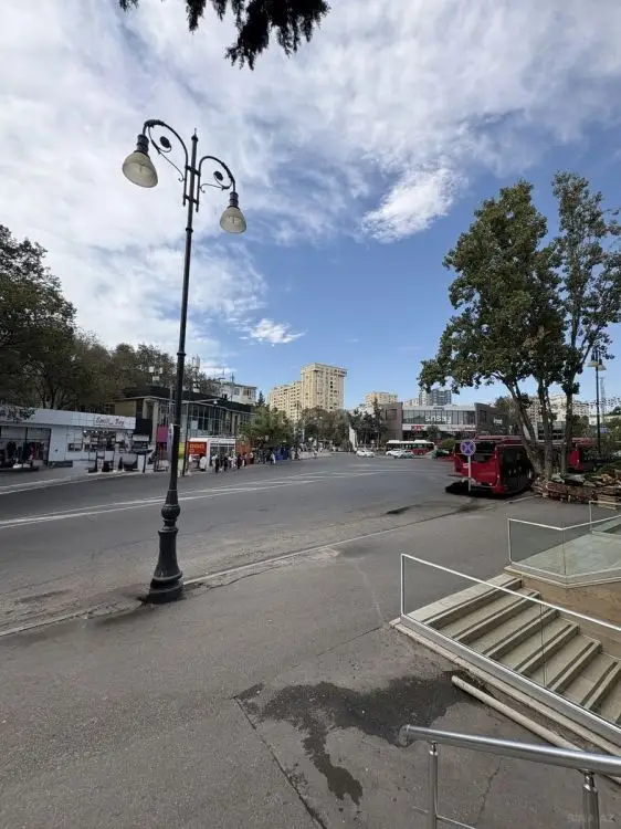 600 AZN - 3 otaqlı mənzil Kirayə (aylıq), 3-cü mikrorayon, Abşeron