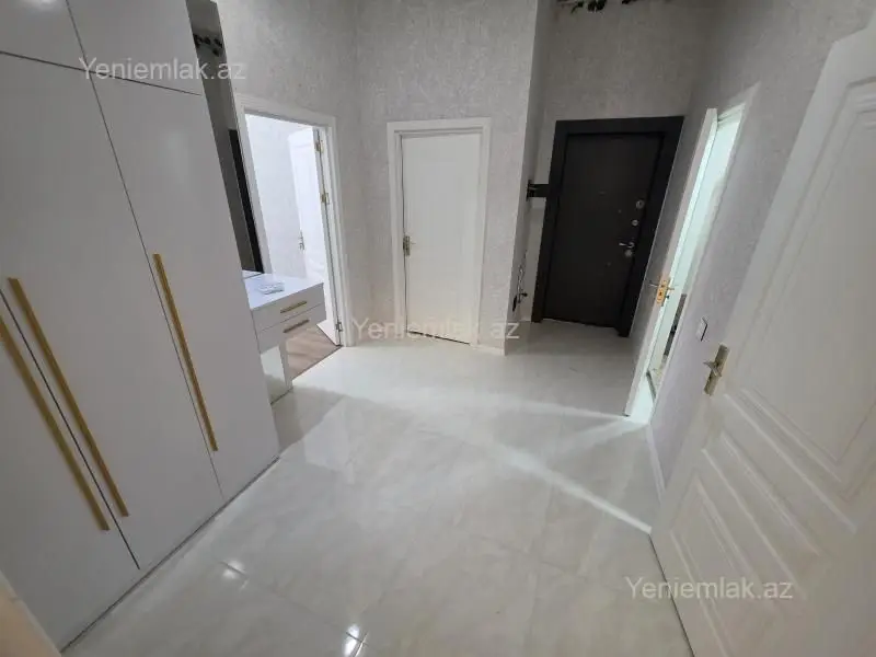 600 AZN - 3 otaqlı mənzil Kirayə (aylıq), Sumqayıt Bulvarı, Sumqayıt