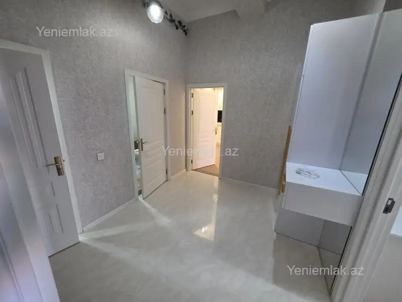 600 AZN - 3 otaqlı mənzil Kirayə (aylıq), Sumqayıt Bulvarı, Sumqayıt