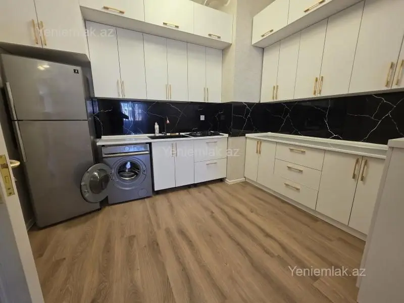 600 AZN - 3 otaqlı mənzil Kirayə (aylıq), Sumqayıt Bulvarı, Sumqayıt