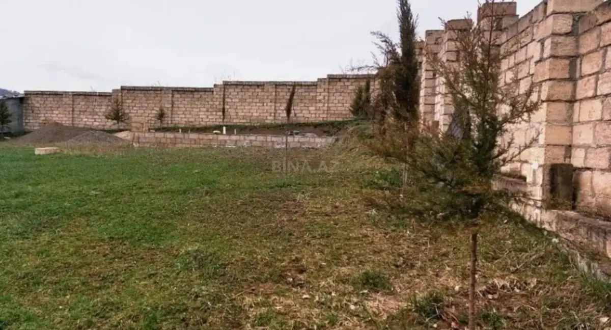 88 000 AZN - 18 sot Torpaq Satılır, Quba