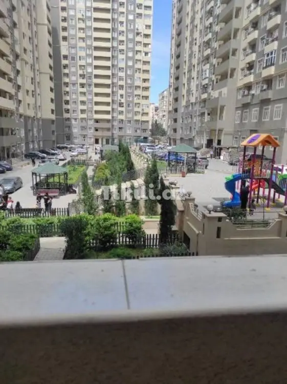 700 AZN - 3 otaqlı mənzil Kirayə (aylıq), Yeni Günəşli qəs., Suraxanı, Bakı