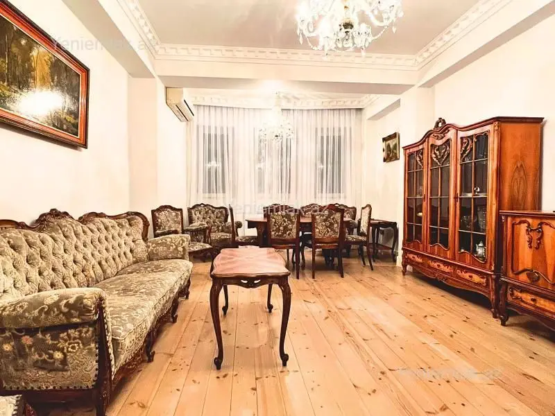 2 000 AZN - 3 otaqlı mənzil Kirayə (aylıq), Nərimanov, Bakı