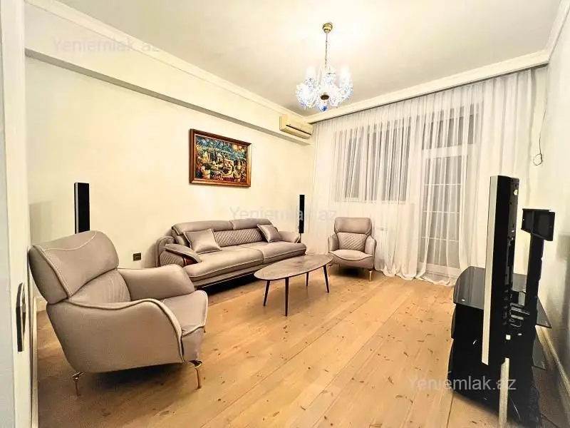 2 000 AZN - 3 otaqlı mənzil Kirayə (aylıq), Nərimanov, Bakı