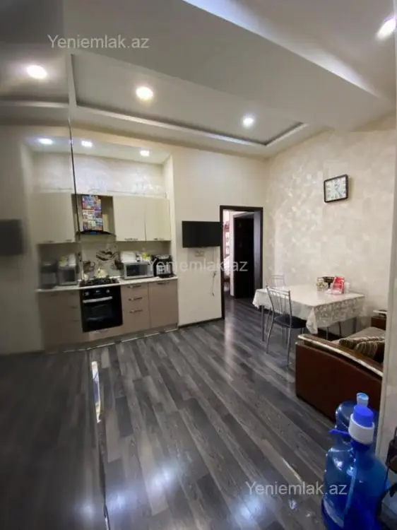 190 000 AZN - 3 otaqlı mənzil Satılır, 8-ci mikrorayon, Binəqədi, Bakı