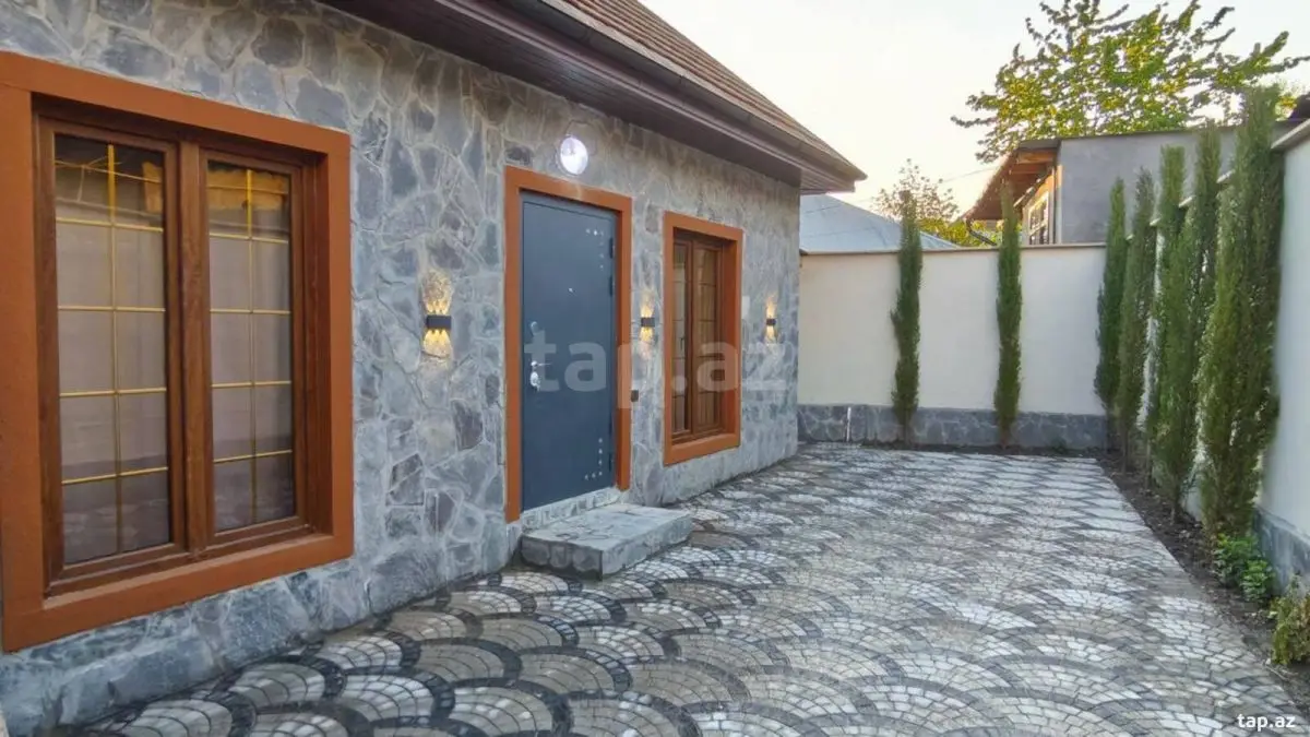 1 250 000 AZN - 7 otaqlı mənzil , Şəki