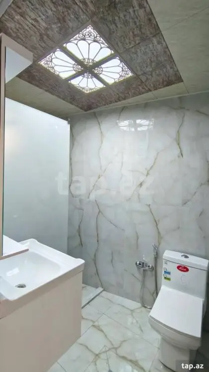 1 250 000 AZN - 7 otaqlı mənzil , Şəki