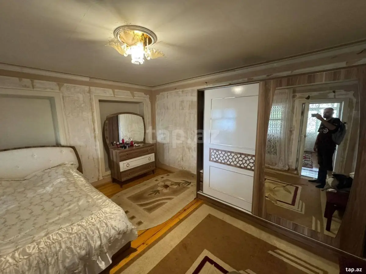 1 250 000 AZN - 7 otaqlı mənzil , Şəki