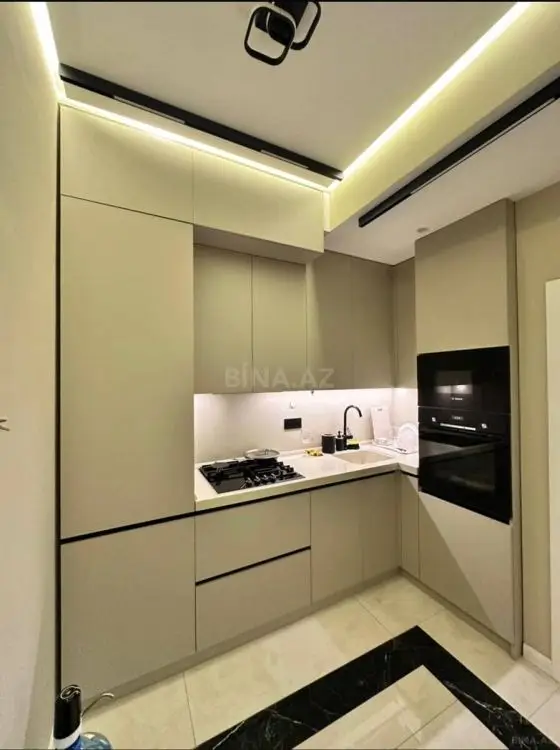 800 AZN - 3 otaqlı mənzil Kirayə (aylıq), Yeni Günəşli qəs., Suraxanı, Bakı