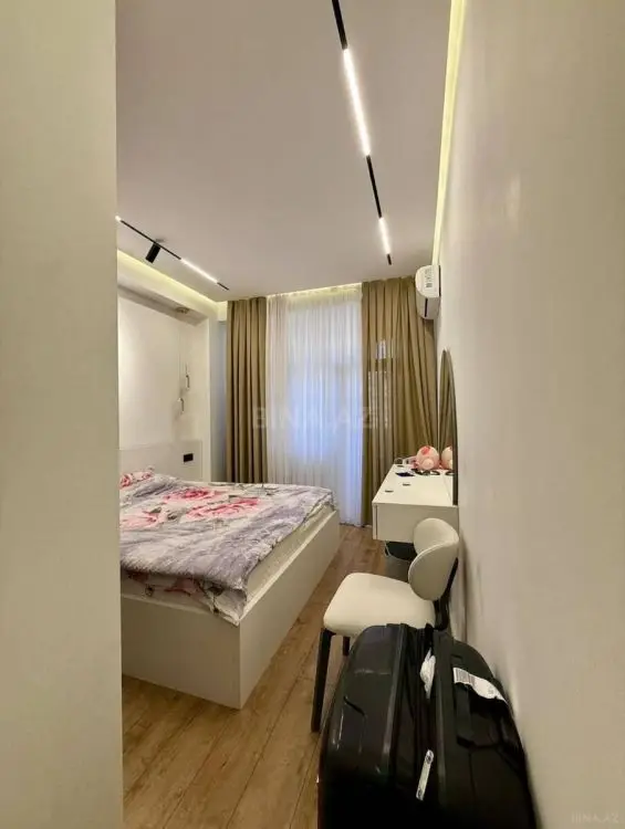 800 AZN - 3 otaqlı mənzil Kirayə (aylıq), Yeni Günəşli qəs., Suraxanı, Bakı