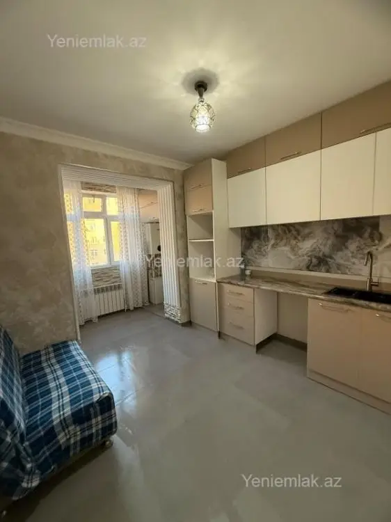 650 AZN - 3 otaqlı mənzil Kirayə (aylıq), Yeni Günəşli qəs., Suraxanı, Bakı