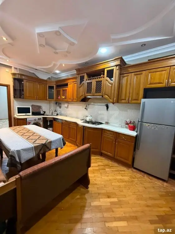 1 000 AZN - 3 otaqlı mənzil Kirayə (aylıq), 6-cı mikrorayon, Binəqədi, Bakı