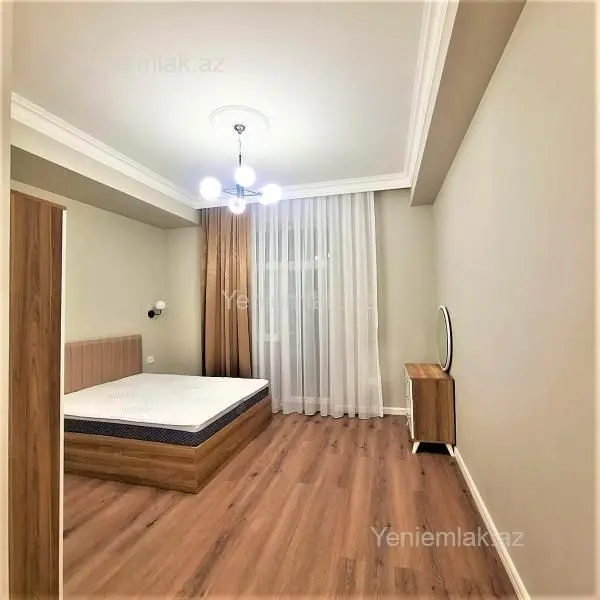 2 500 AZN - 3 otaqlı mənzil Kirayə (aylıq), Ağ şəhər, Xətai, Bakı