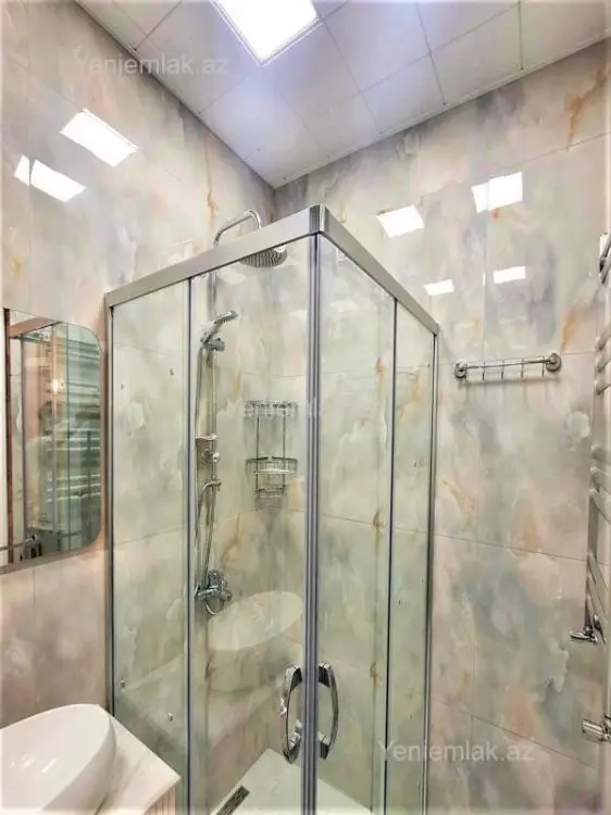 2 500 AZN - 3 otaqlı mənzil Kirayə (aylıq), Ağ şəhər, Xətai, Bakı