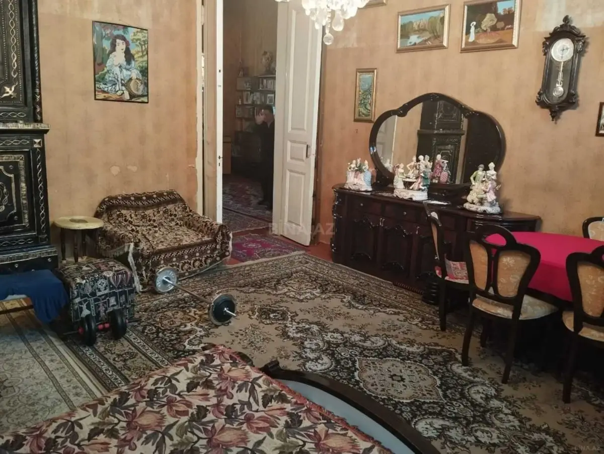 500 000 AZN - 4 otaqlı mənzil Satılır, İçəri şəhər, Səbail, Bakı