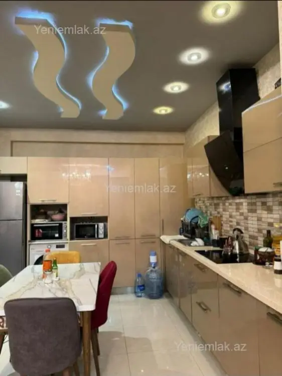 850 AZN - 3 otaqlı mənzil Kirayə (aylıq), Yasamal qəs., Yasamal, Bakı