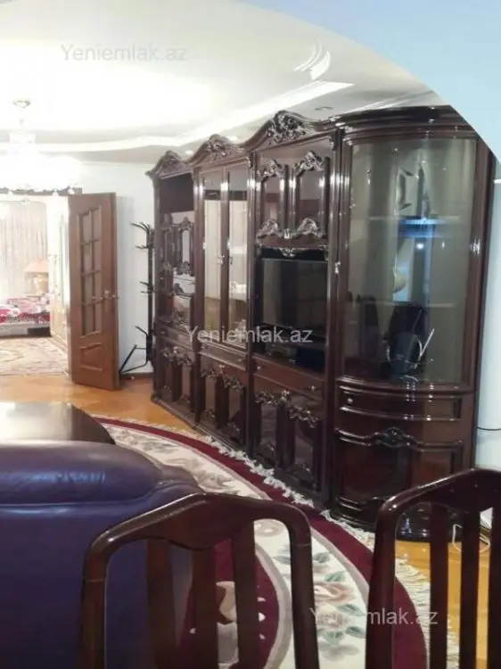 799 AZN - 2 otaqlı mənzil Kirayə (aylıq), Səbail, Bakı
