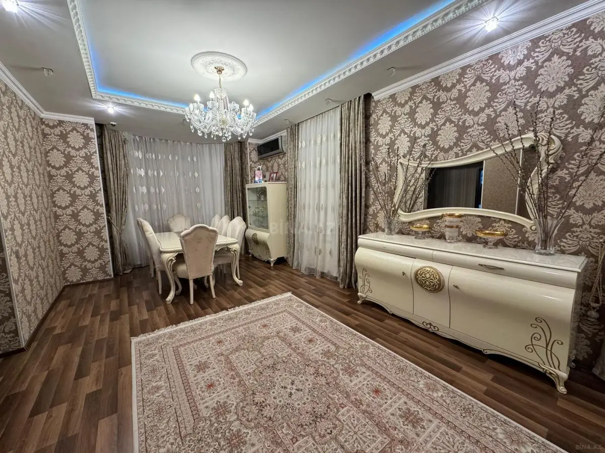500 000 AZN - 8 otaqlı mənzil Satılır, Laçın