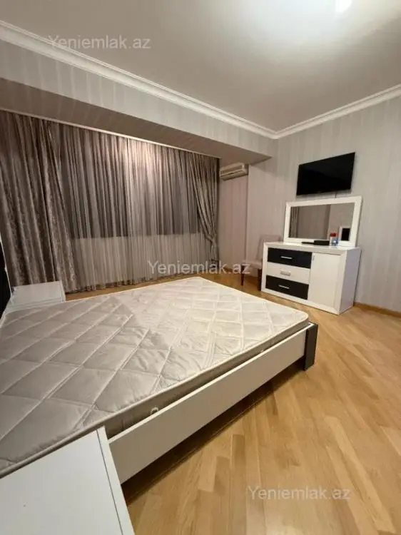1 499 AZN - 3 otaqlı mənzil Kirayə (aylıq), Səbail, Bakı