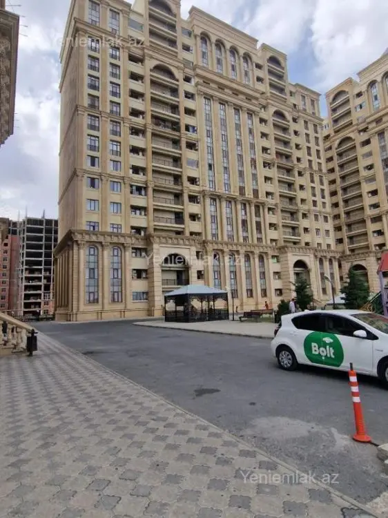 313 000 AZN - 3 otaqlı mənzil Satılır, Bayıl qəs., Səbail, Bakı