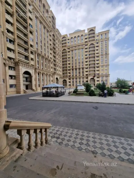 313 000 AZN - 3 otaqlı mənzil Satılır, Bayıl qəs., Səbail, Bakı